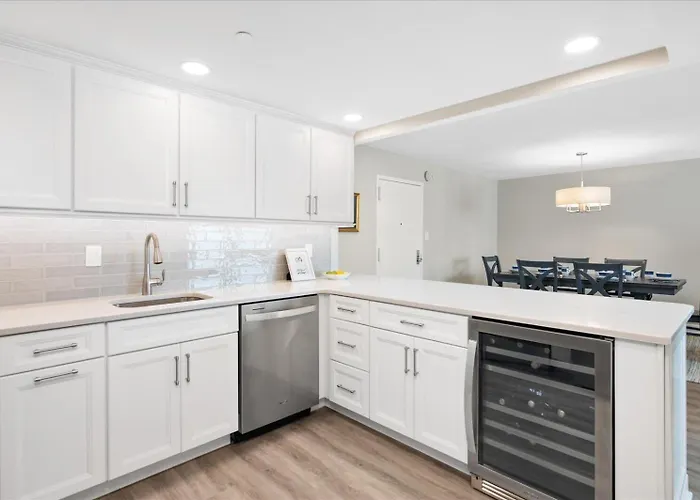 2 Bedroom Oceanfront In Desired Quay Building Ocean City