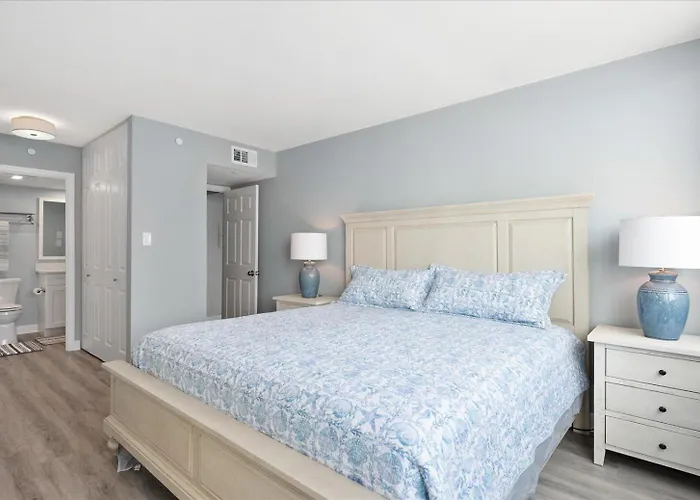 2 Bedroom Oceanfront In Desired Quay Building Ocean City